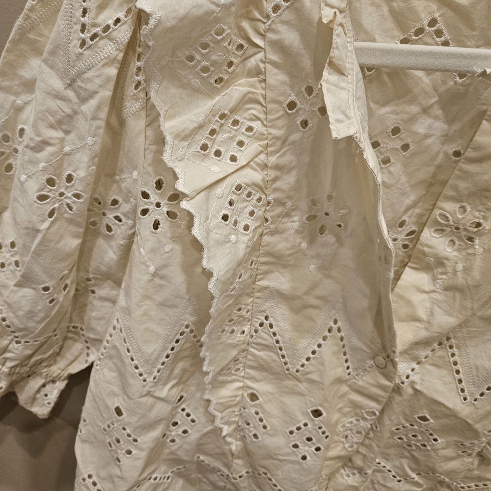 Zara Cream Eyelet Ruffle Blouse - Picture 3 of 4